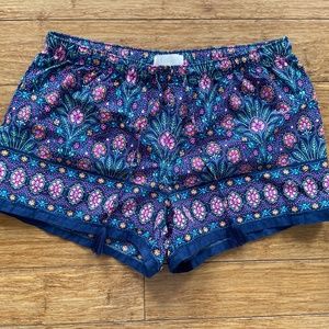 Like new!  🌟  Love by Gap sleep 💤  shorts